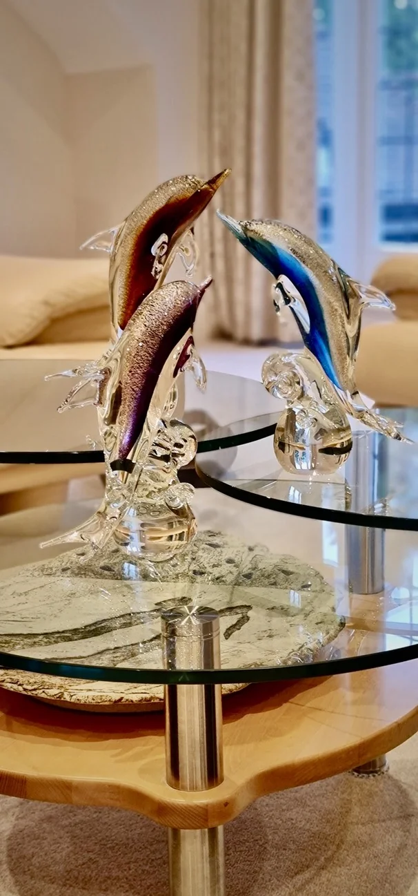 Dave Dolphin Glass Sculpture - Svaja